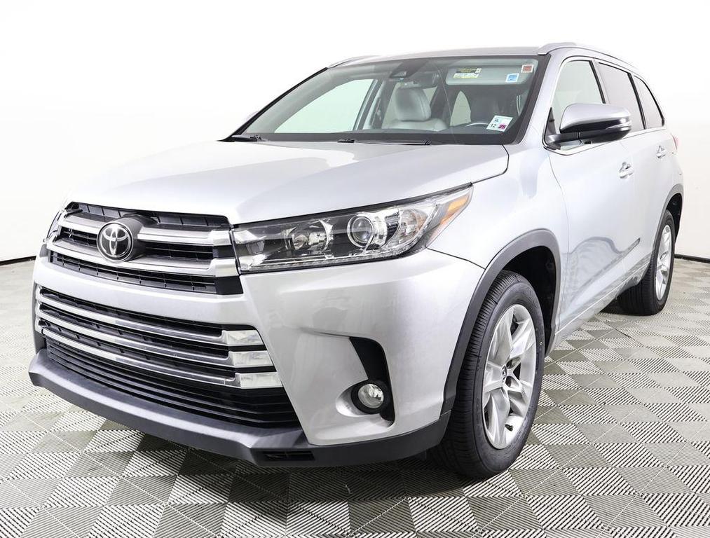 used 2017 Toyota Highlander car, priced at $24,694
