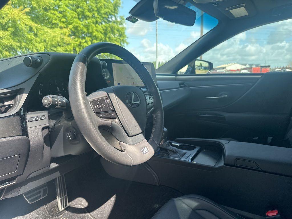 used 2023 Lexus ES 350 car, priced at $47,675