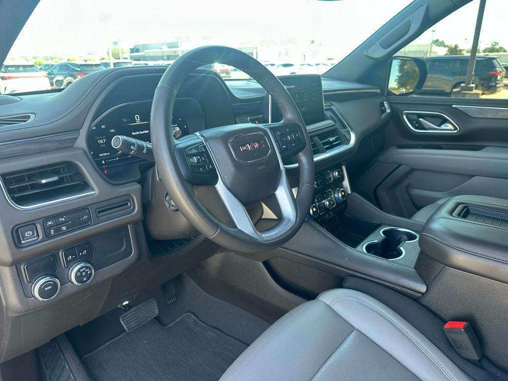 used 2022 GMC Yukon car, priced at $46,996