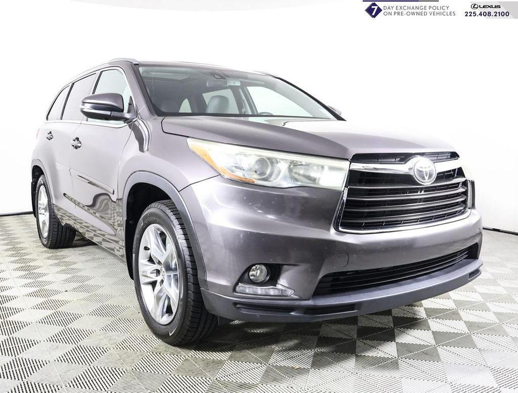 used 2015 Toyota Highlander car, priced at $16,991