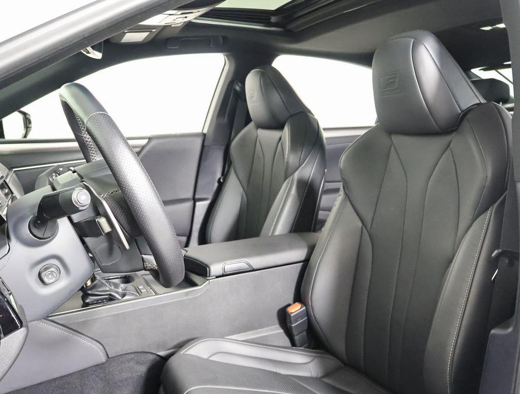 used 2024 Lexus ES 300h car, priced at $46,996