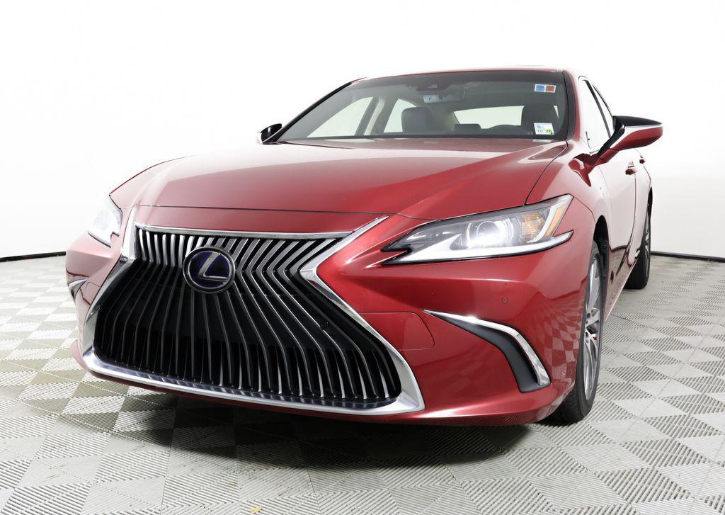used 2019 Lexus ES 300h car, priced at $28,998