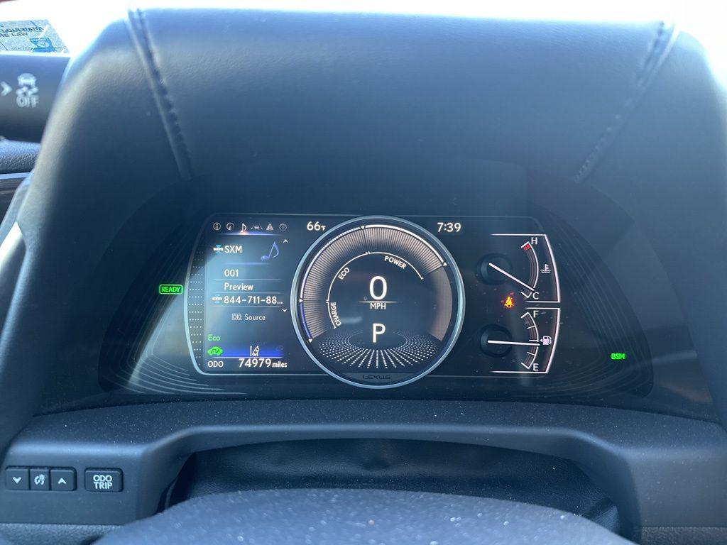 used 2019 Lexus ES 300h car, priced at $28,998