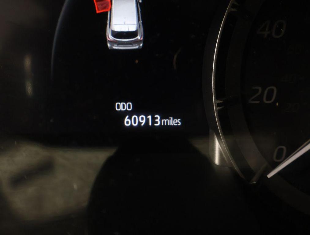 used 2021 Toyota Highlander car, priced at $33,993