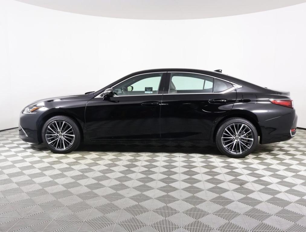 used 2024 Lexus ES 300h car, priced at $43,993