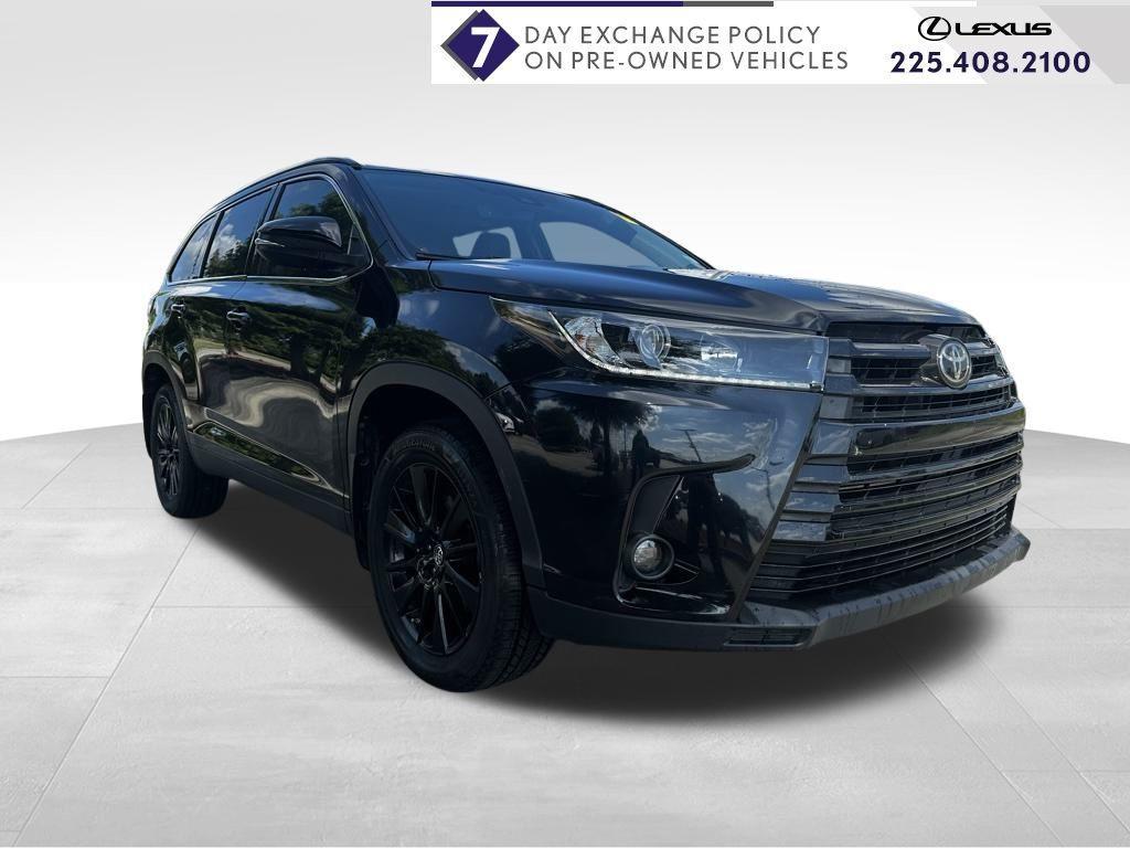 used 2019 Toyota Highlander car, priced at $26,496