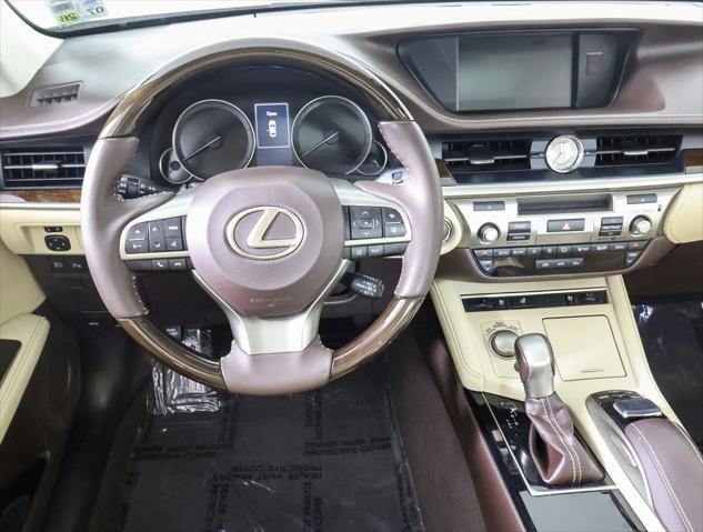 used 2018 Lexus ES 350 car, priced at $21,221
