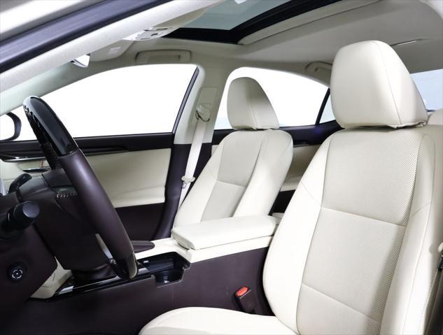used 2018 Lexus ES 350 car, priced at $21,221