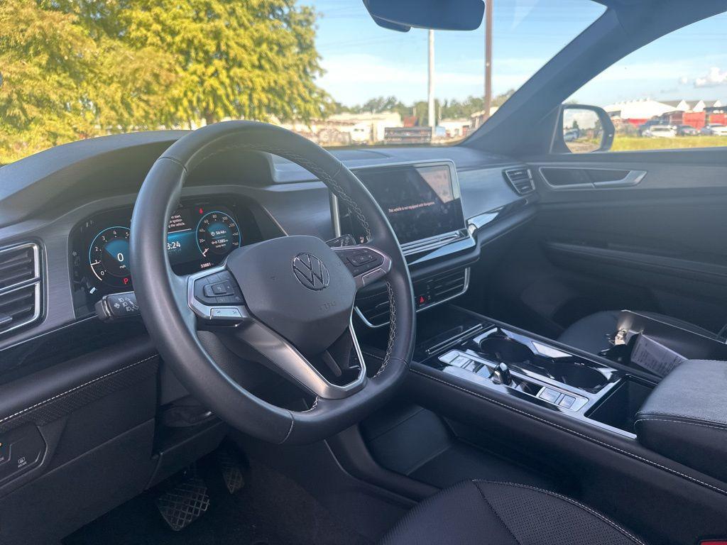 used 2024 Volkswagen Atlas Cross Sport car, priced at $32,698