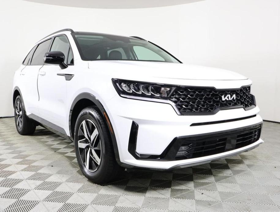 used 2022 Kia Sorento car, priced at $27,777