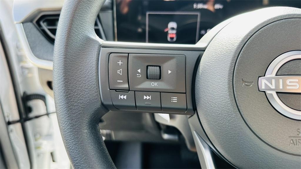 new 2025 Nissan Kicks car, priced at $25,079