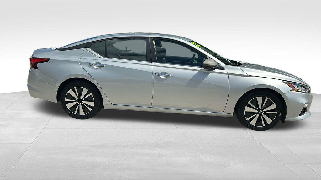 used 2022 Nissan Altima car, priced at $12,400