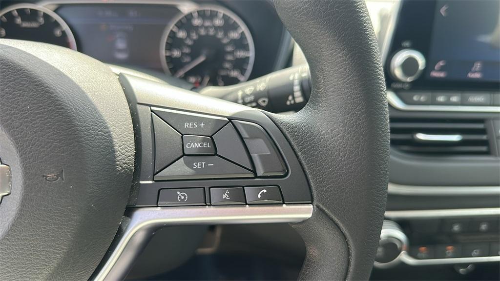 used 2022 Nissan Altima car, priced at $15,880