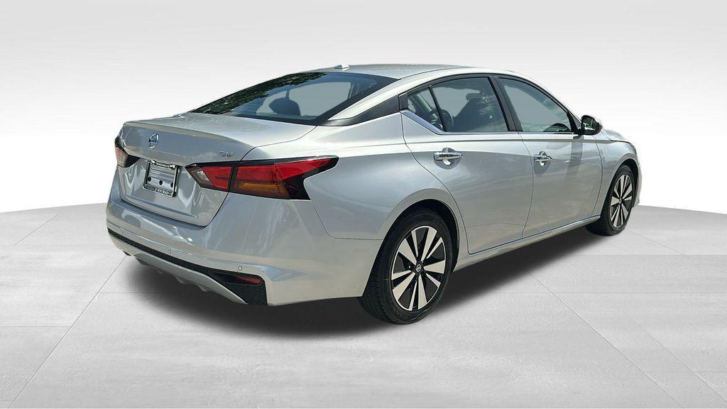 used 2022 Nissan Altima car, priced at $12,600