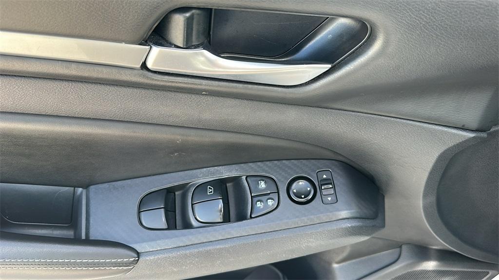 used 2022 Nissan Altima car, priced at $15,880