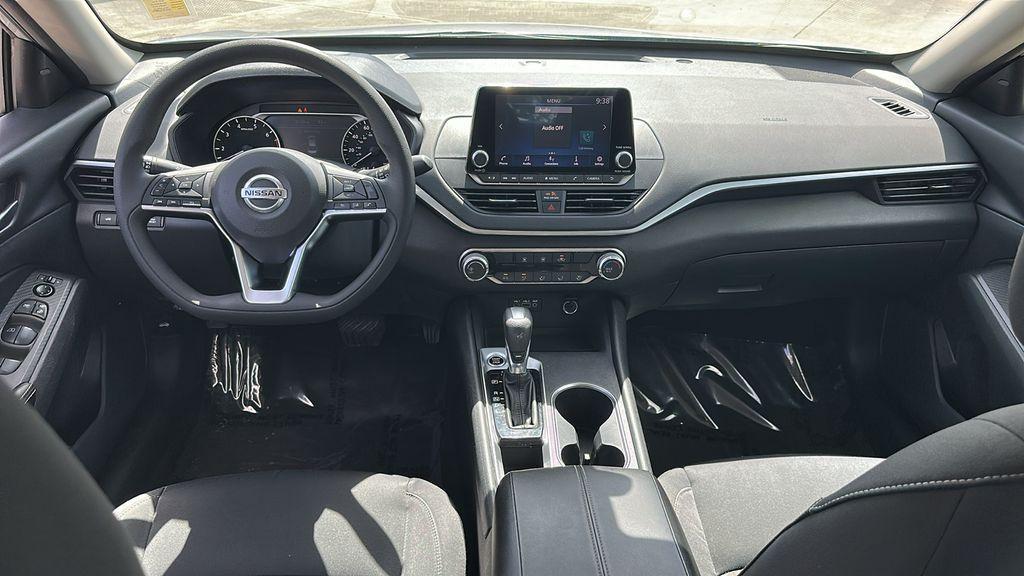 used 2022 Nissan Altima car, priced at $12,400