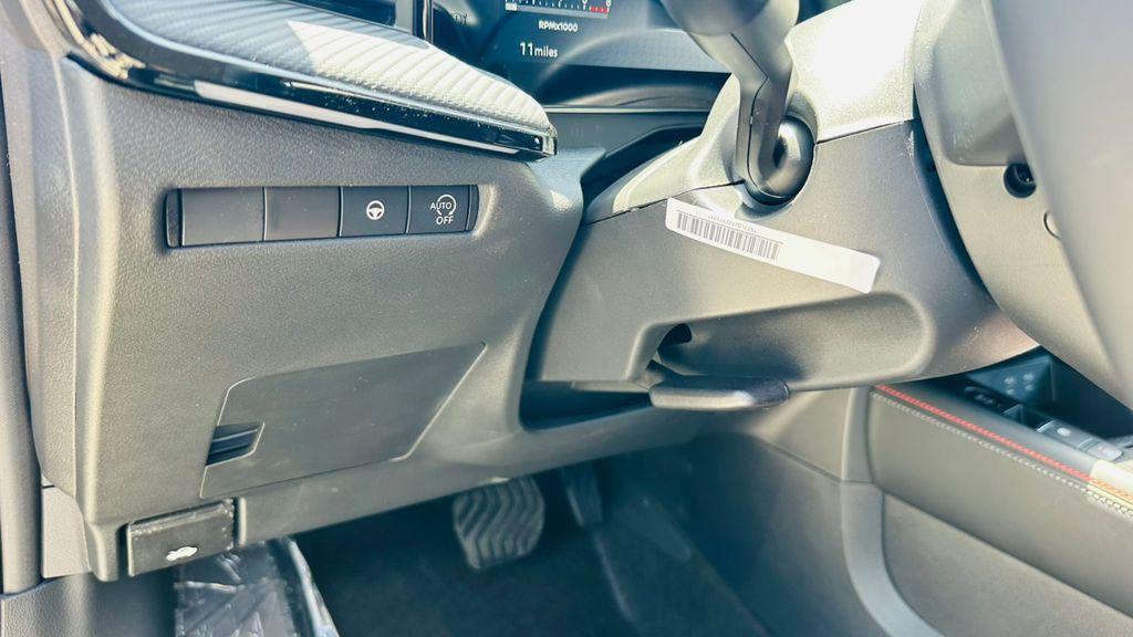 new 2025 Nissan Kicks car, priced at $27,094