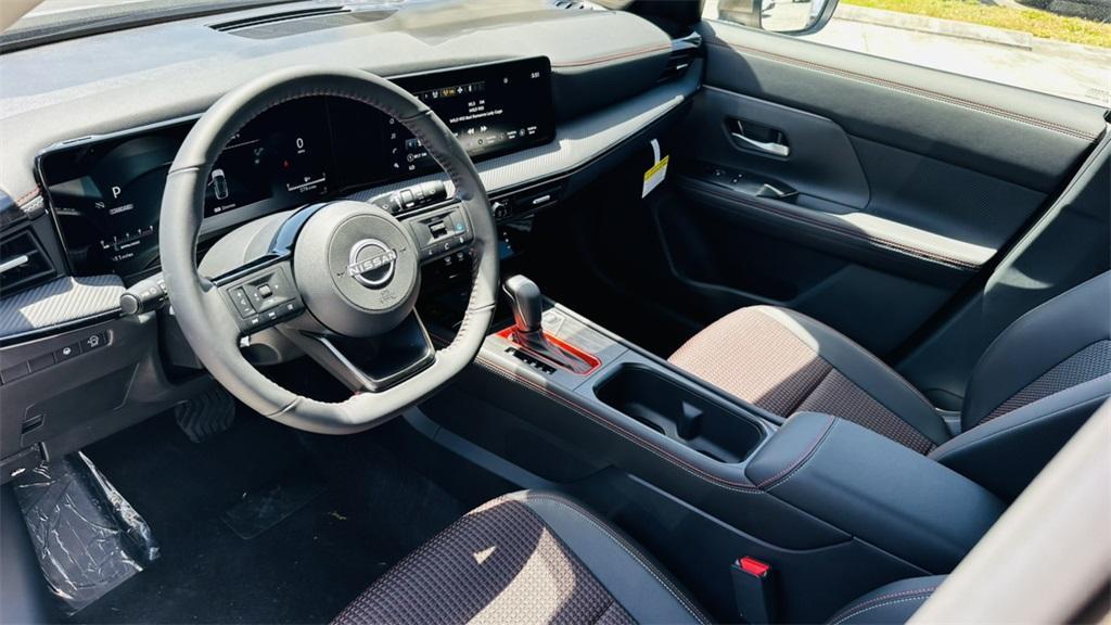 new 2025 Nissan Kicks car, priced at $29,294