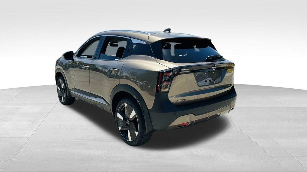 new 2025 Nissan Kicks car, priced at $27,094