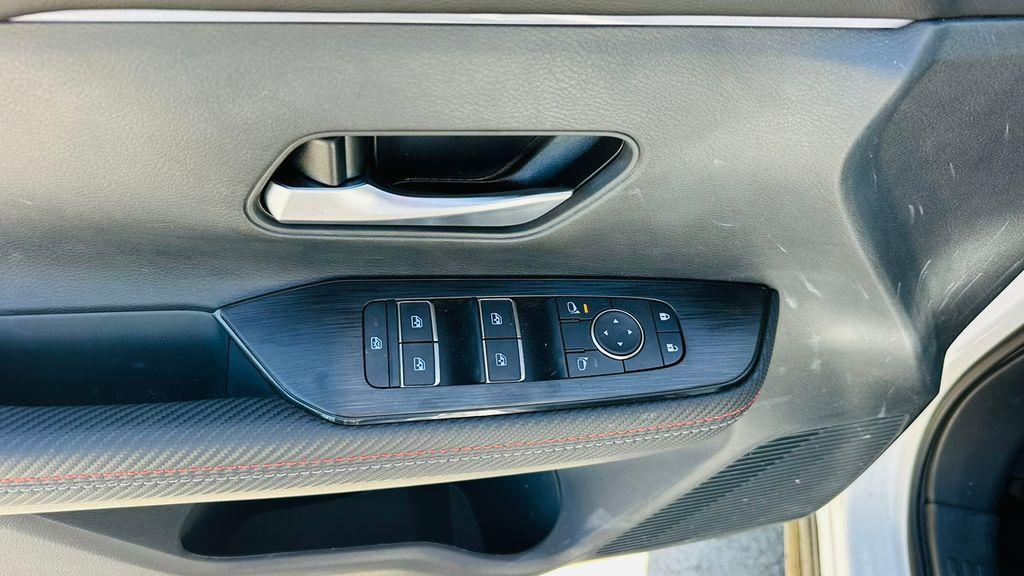 new 2025 Nissan Kicks car, priced at $26,037