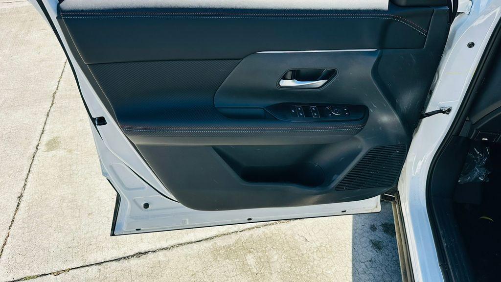 new 2025 Nissan Kicks car, priced at $26,037