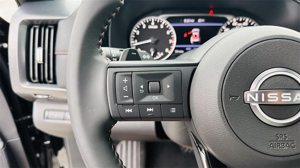 new 2025 Nissan Pathfinder car, priced at $44,073