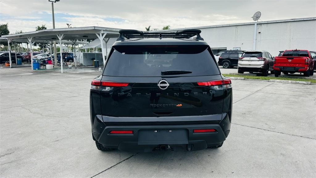 new 2025 Nissan Pathfinder car, priced at $44,073