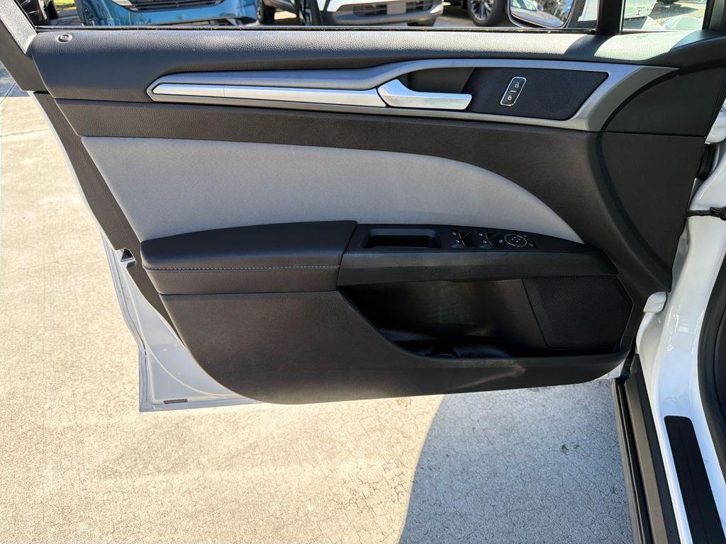 used 2014 Ford Fusion car, priced at $9,999