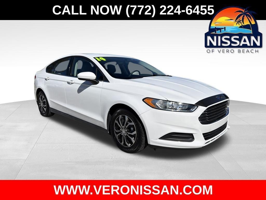 used 2014 Ford Fusion car, priced at $9,999