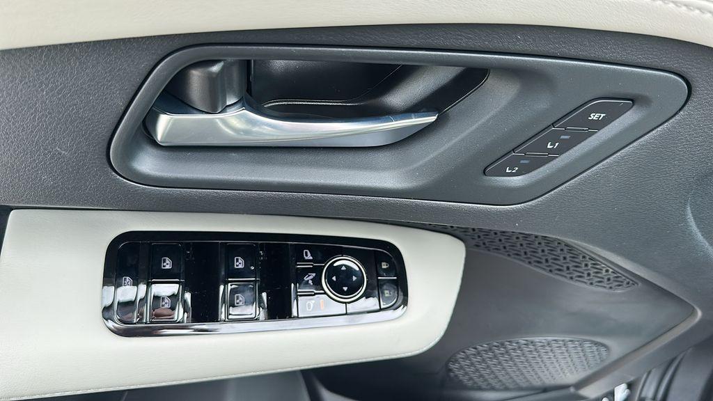 new 2025 Nissan ARIYA car, priced at $44,058