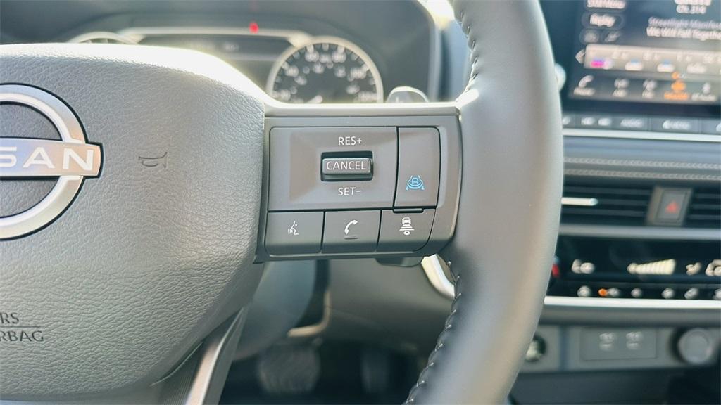new 2025 Nissan Rogue car, priced at $32,886