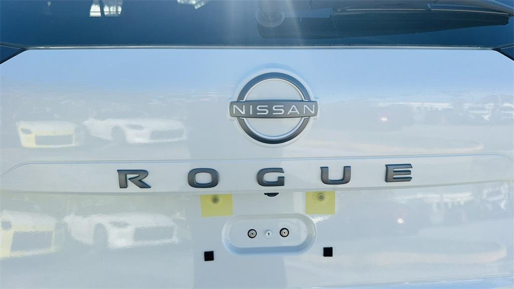 new 2025 Nissan Rogue car, priced at $32,886