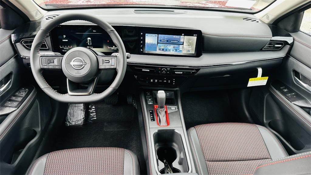 new 2025 Nissan Kicks car, priced at $28,237