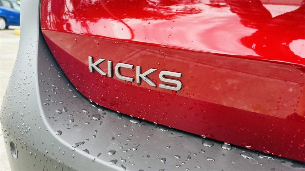new 2025 Nissan Kicks car, priced at $28,237