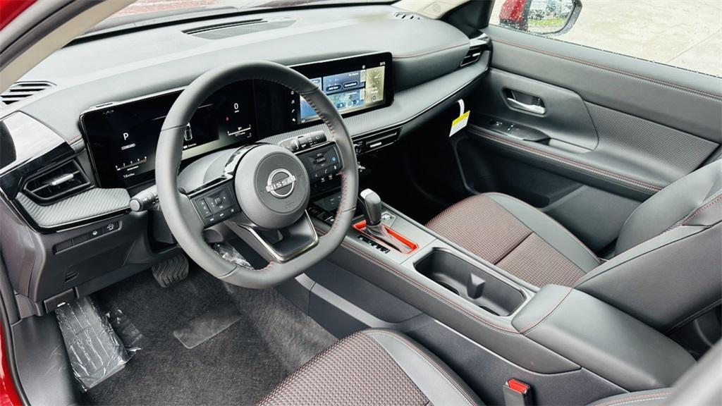 new 2025 Nissan Kicks car, priced at $28,237