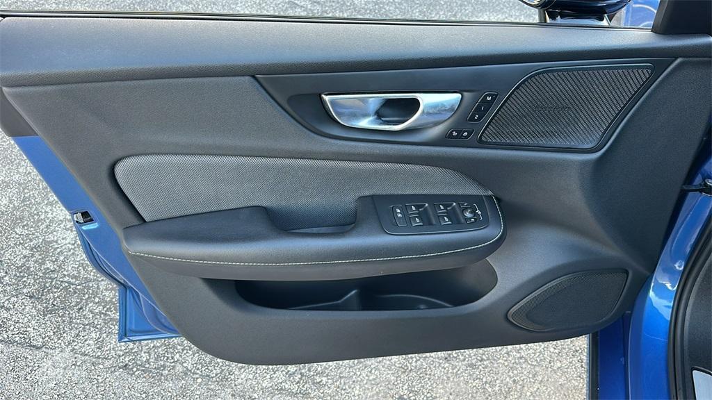 used 2020 Volvo S60 car, priced at $21,500