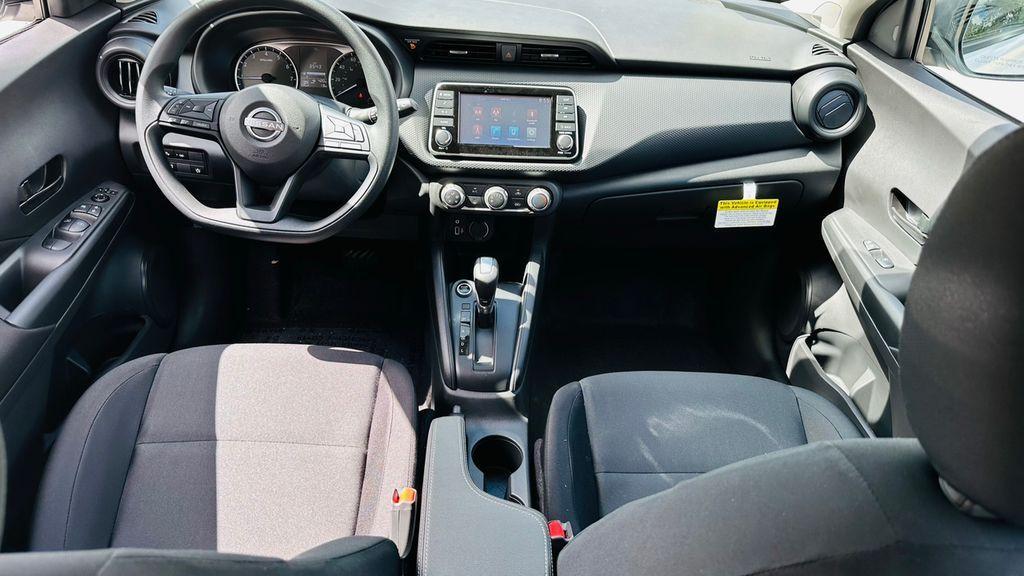 new 2025 Nissan Kicks Play car, priced at $22,147