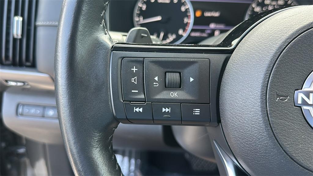 used 2022 Nissan Pathfinder car, priced at $27,688