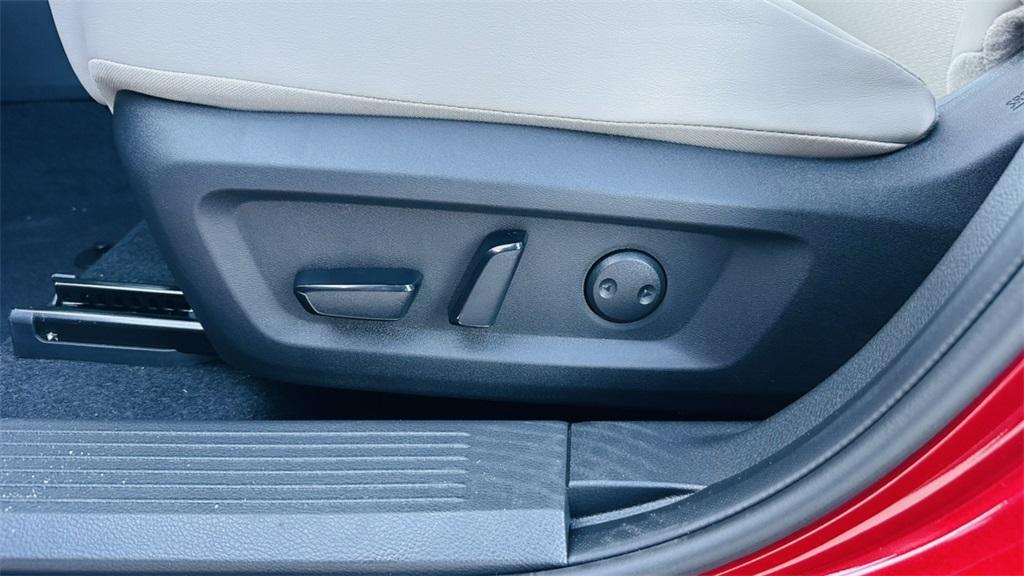 new 2025 Nissan Rogue car, priced at $32,807