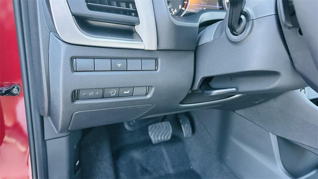 new 2025 Nissan Rogue car, priced at $32,807