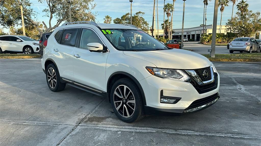 used 2019 Nissan Rogue car, priced at $19,490