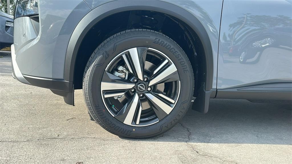 new 2025 Nissan Rogue car, priced at $40,802