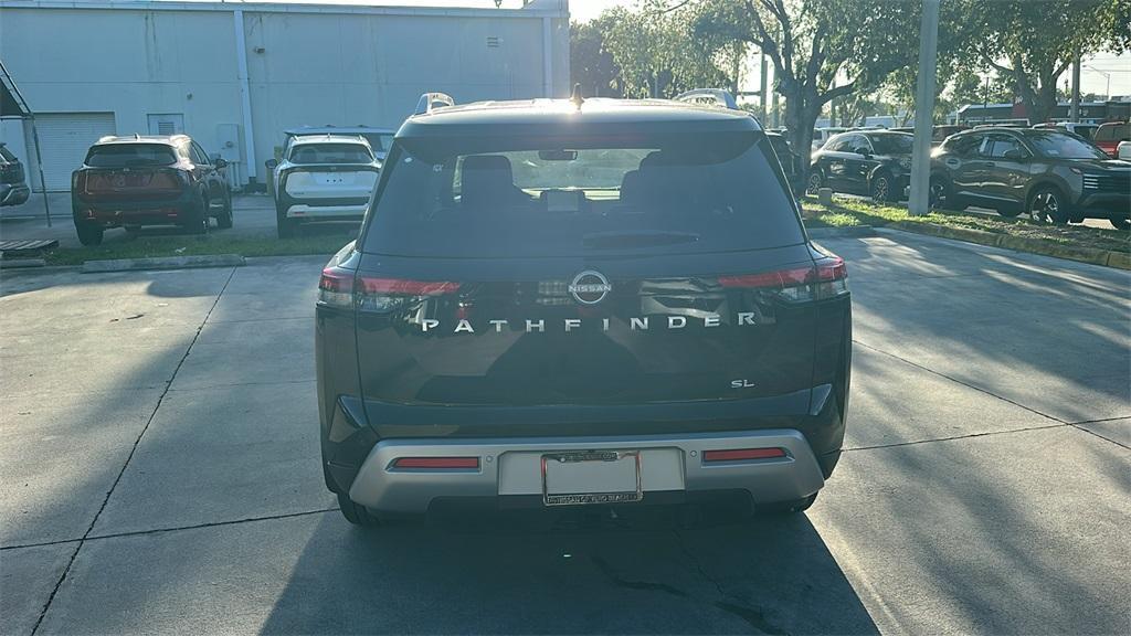 new 2025 Nissan Pathfinder car, priced at $44,533