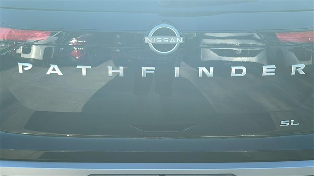 new 2025 Nissan Pathfinder car, priced at $44,533