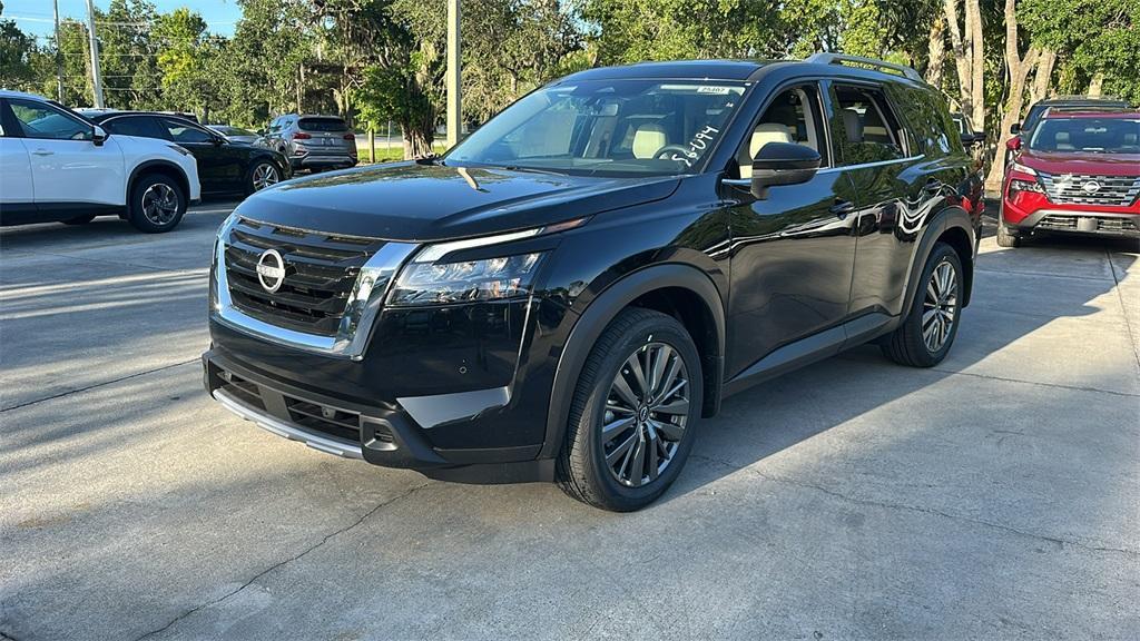 new 2025 Nissan Pathfinder car, priced at $44,533