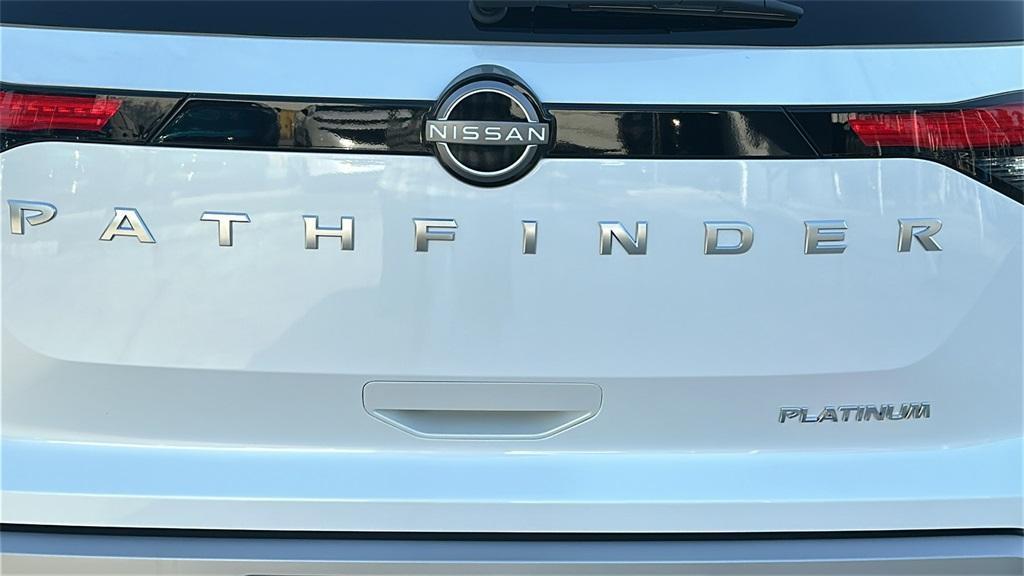 new 2025 Nissan Pathfinder car, priced at $49,129