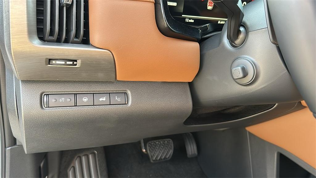 new 2025 Nissan Pathfinder car, priced at $49,129