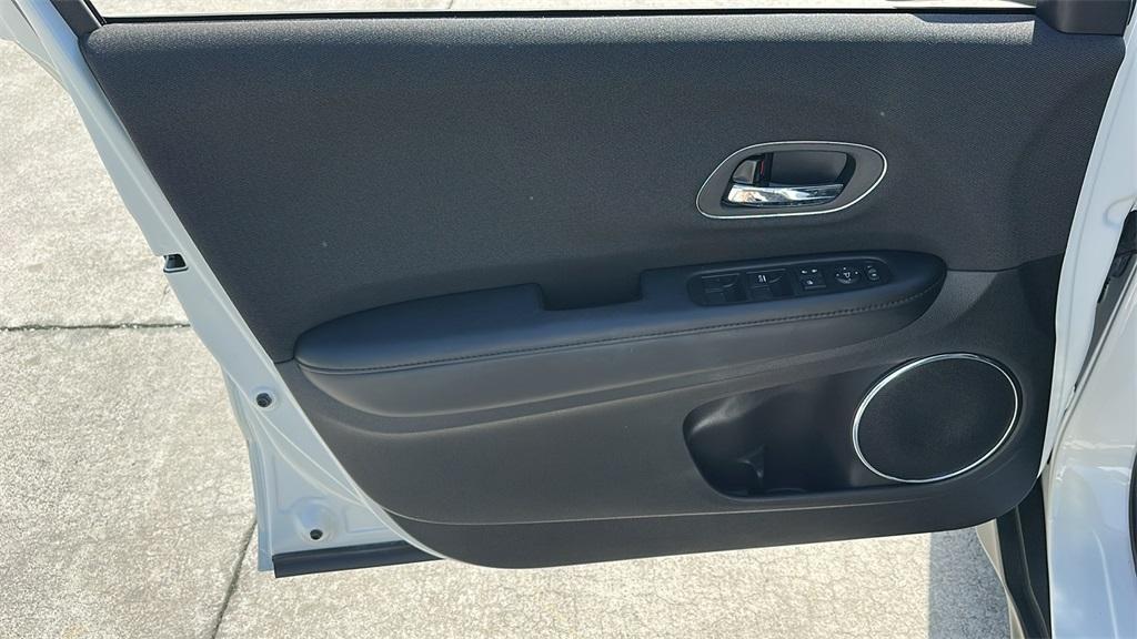used 2022 Honda HR-V car, priced at $18,900