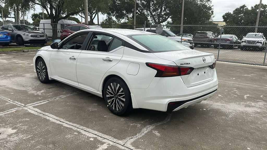 new 2025 Nissan Altima car, priced at $23,734