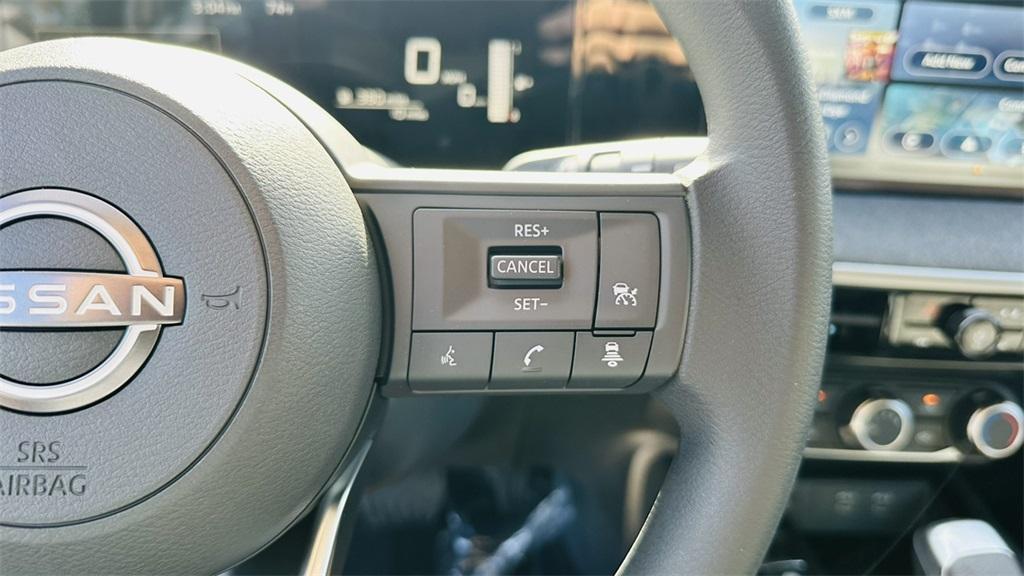 new 2025 Nissan Kicks car, priced at $25,079